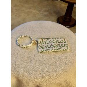 New Pu Leather Cactus Bangle Key Chain w/Detachable Clutch